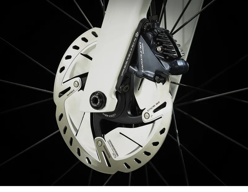 Trek Madone SL 6 Disc 2 Road Bike in Black-12